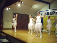 Männer-Balett in Birsdorf 2004 012